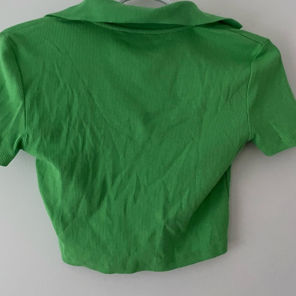 Zara small green crop shirt! - Picture 3 of 3